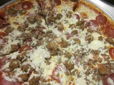 Alba's Italian Restaurant & Bar