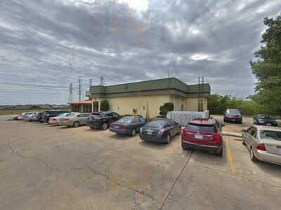 Alba's Italian Restaurant & Bar