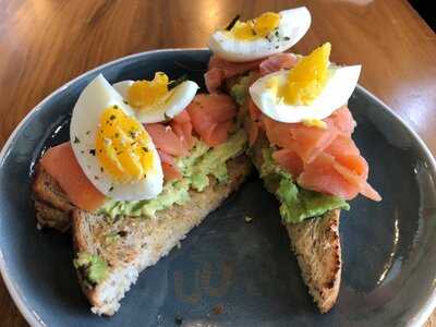 Ceremony Coffee Roasters / Mt. Vernon