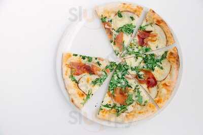 Modern Market Eatery