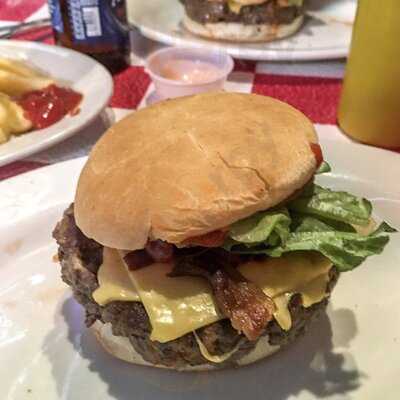 Paul's Da Burger Joint