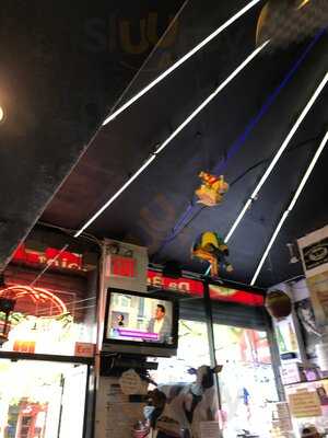 Paul's Da Burger Joint