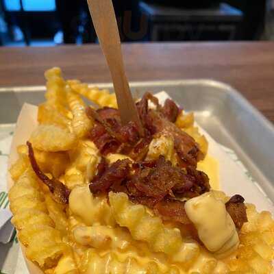 Shake Shack River North