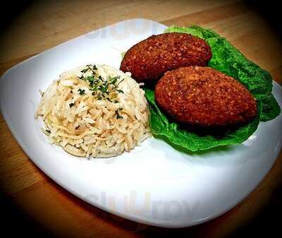 El Layali Lebanese Cuisine