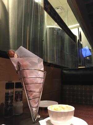 Granite City Food & Brewery