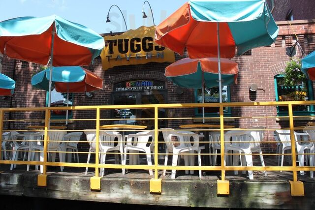 Tuggs River Saloon