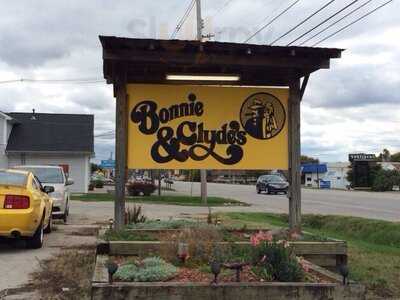 Bonnie & Clyde's Pizza Parlor