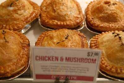 Panbury's Double Crust Pies