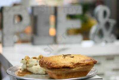 Panbury's Double Crust Pies