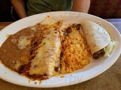 La Parrilla Mexican Restaurant