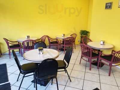 Landin Mac And Cheese