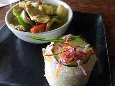 Lemon Grass Restaurant