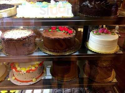 Helen Bernhard Bakery