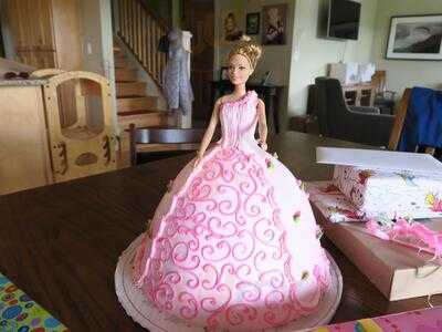 Helen Bernhard Bakery