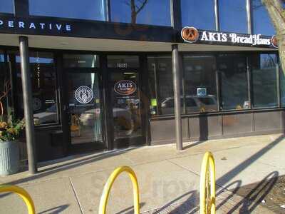 Aki's Breadhaus
