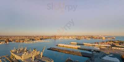 In Like Flynn Tavern