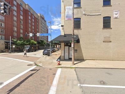 Mullen's Bar And Grill