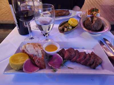 Mccormick & Schmick's Seafood & Steaks