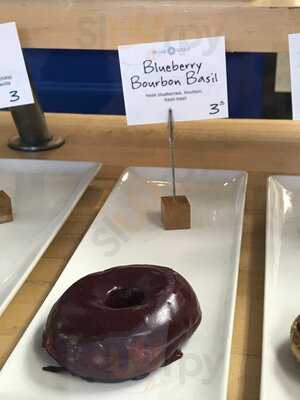 Blue Star Donuts