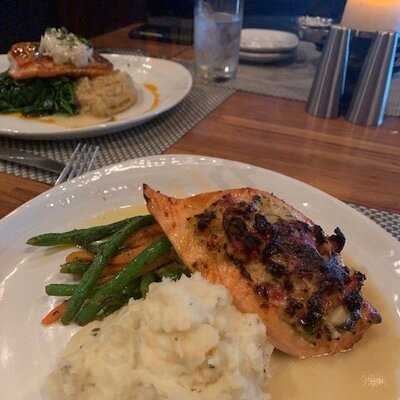 Mccormick & Schmick's Seafood & Steaks