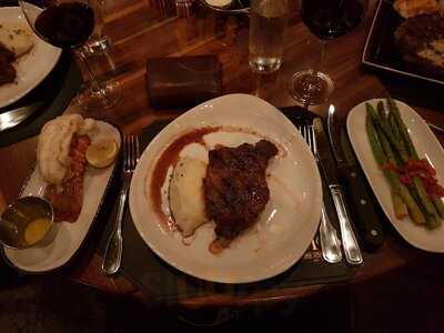 Mccormick & Schmick's Seafood & Steaks