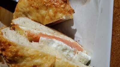 Toasted Bagelry & Deli