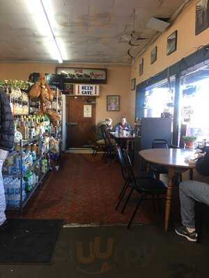 Morris' Liquors & Deli