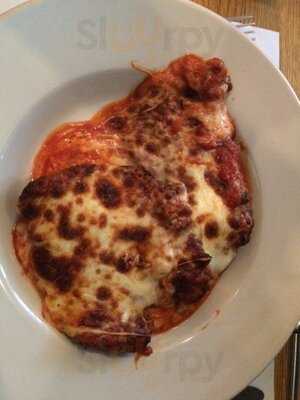 Giacomo's Pizzeria & Italian Restaurant