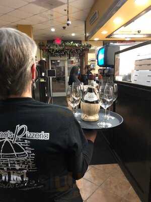 Giacomo's Pizzeria & Italian Restaurant