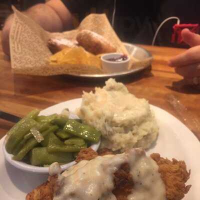 Cheddar's Scratch Kitchen