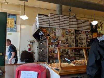 Escape From New York Pizza