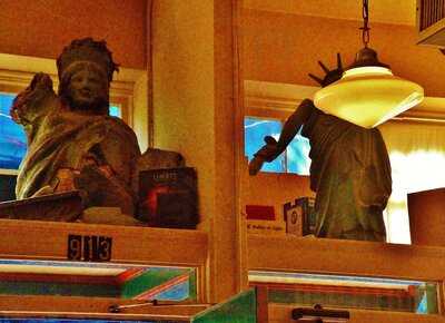 Escape From New York Pizza