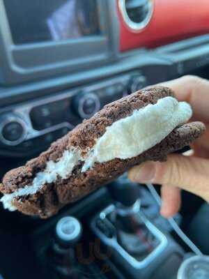 Mrs. Backer's Pastry Shop