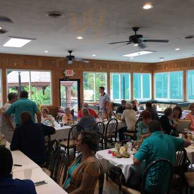 Rochester Inn & Hardwood Grll