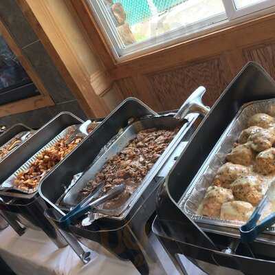 Rochester Inn & Hardwood Grll