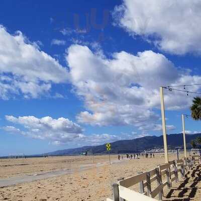 Back On The Beach Cafe