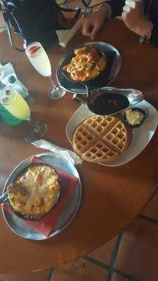 Midtown Crossing Grill