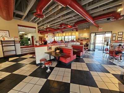 Freddy's Frozen Custard & Steakburgers