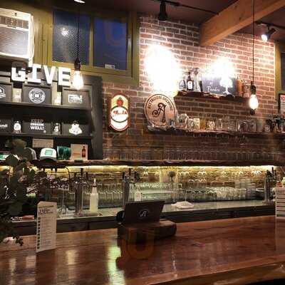 The Oregon Public House