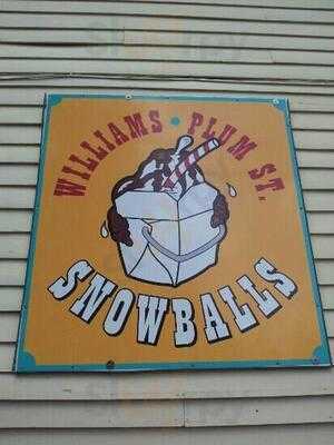 Plum Street Snoballs
