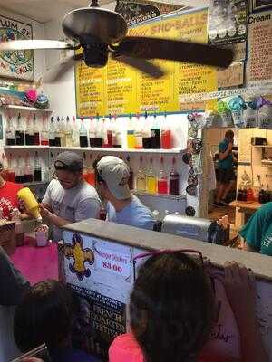 Plum Street Snoballs