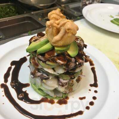 Lapa Lapa Seafood & Drinks