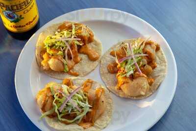 Lapa Lapa Seafood & Drinks