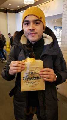 El Porteno Empanadas