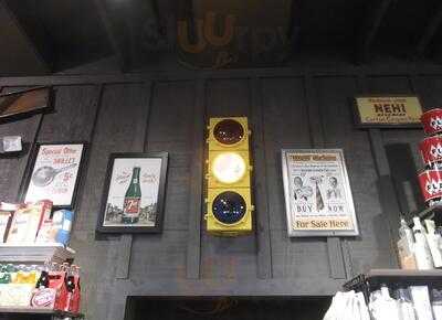 Cracker Barrel