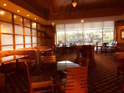 Kingsgate Marriott Conference Center Caminetto Restaurant