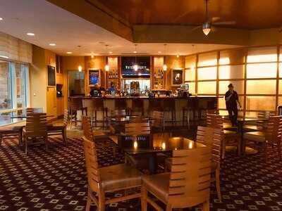 Kingsgate Marriott Conference Center Caminetto Restaurant