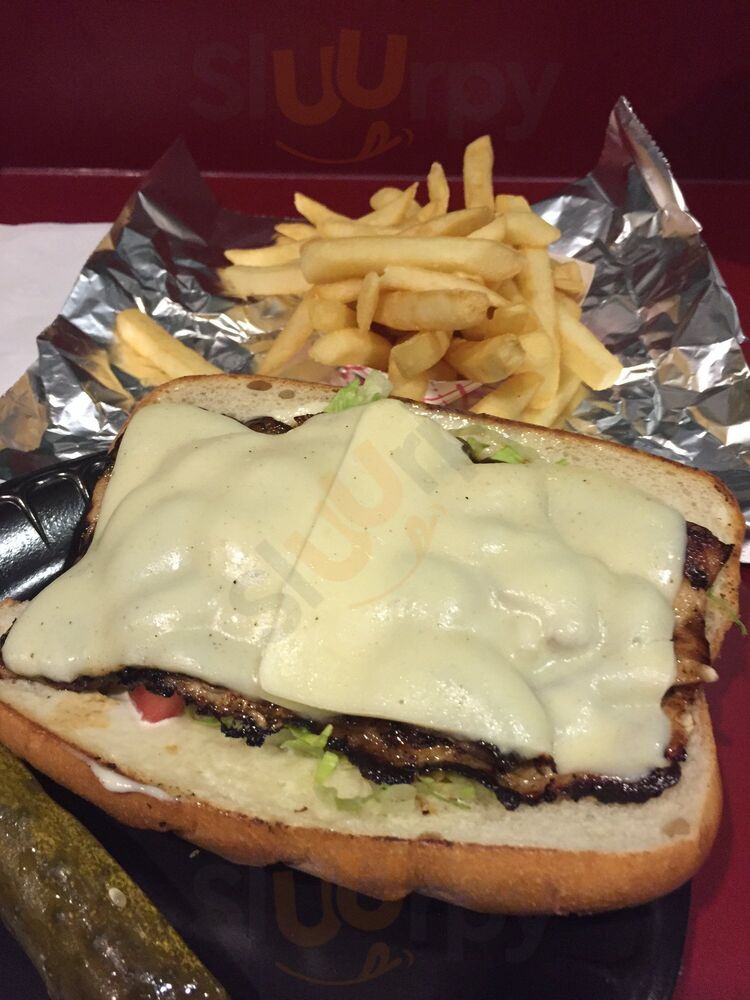 Rusty's Deli & Grille