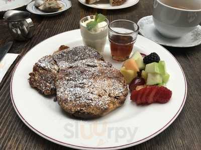 House Of Small Wonder