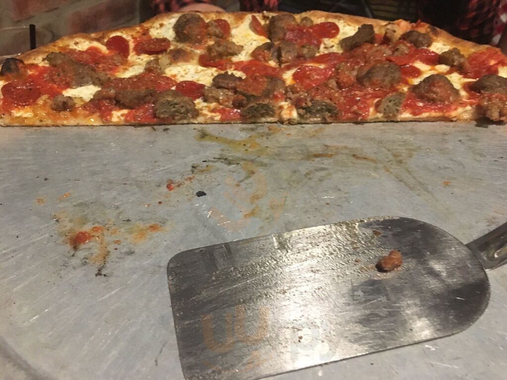 Grimaldi's Pizzeria